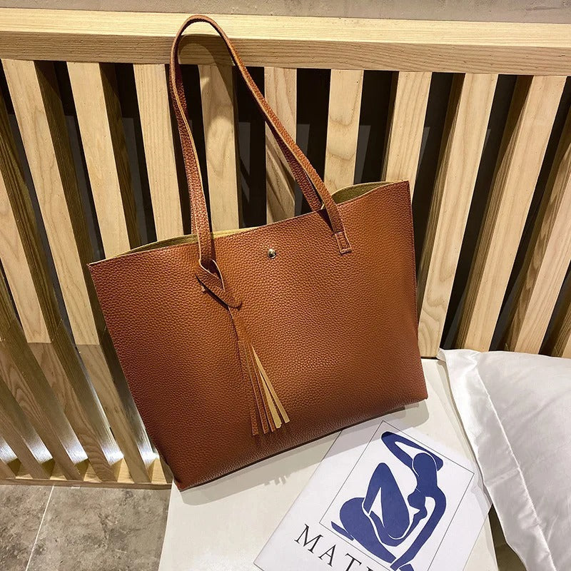 Maureen - Elegant and Fashionable Shoulderbag