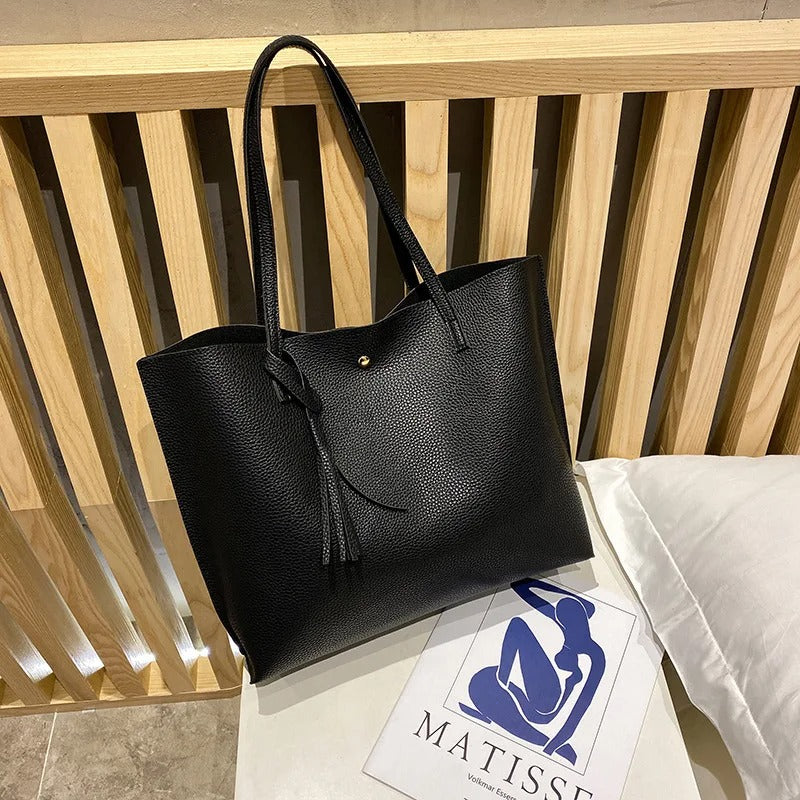 Maureen - Elegant and Fashionable Shoulderbag